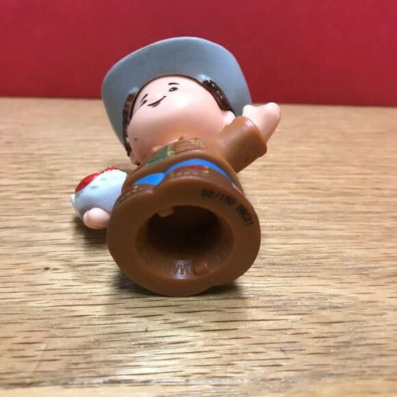 2016 Fisher Price Little People FARMER JED Caring For Animals Farm 3" - Picture 7 of 8